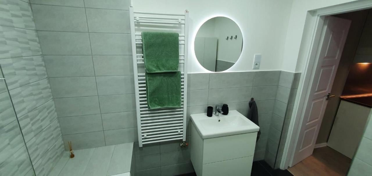 Cs14 Gold Apartment بودابست المظهر الخارجي الصورة